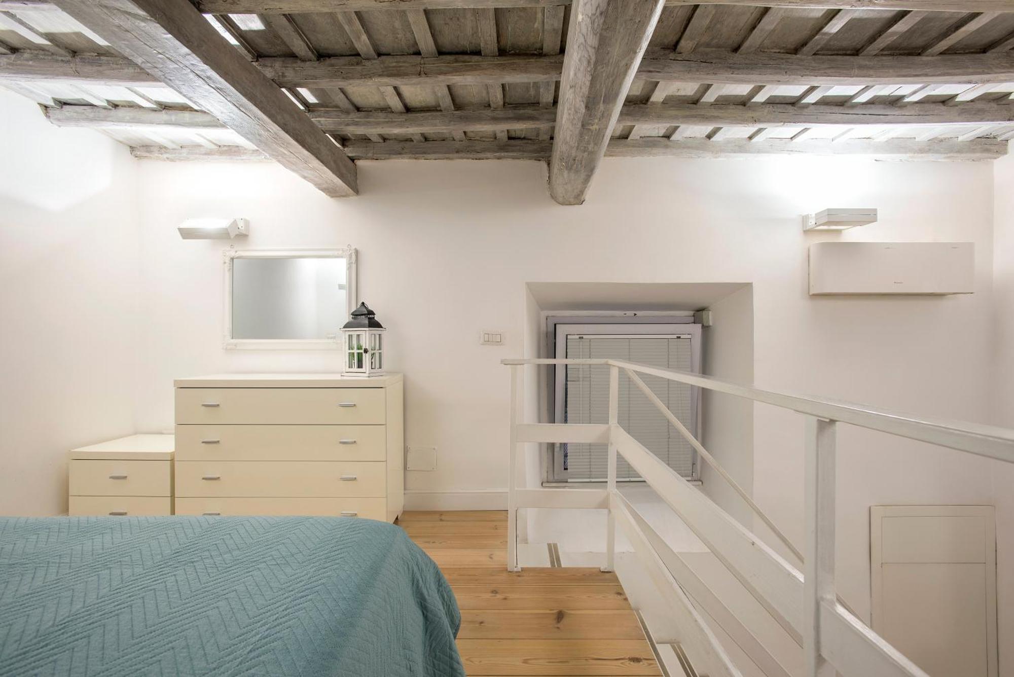 Apartment Holidays Teatro Pace